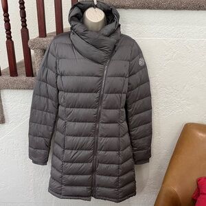 DKNY Women’s Gray Puffer Jacket Knee Length Small Petite EUC